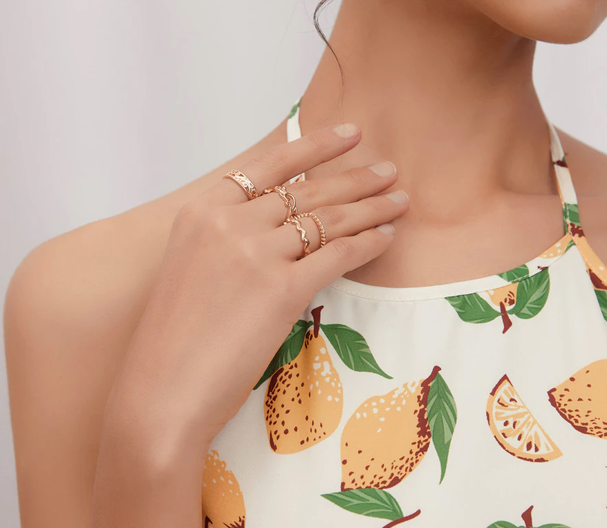 Set de 10 Anillos Dorados Serpiente y Mix & Match | Ajustables | Moda Mujer