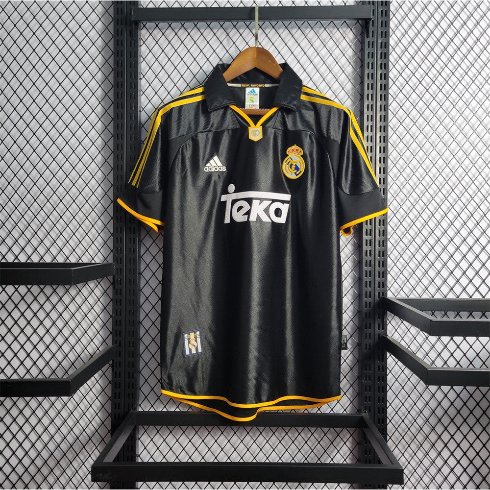 Camiseta Real Madrid 99/00 Negra Retro | Roberto Carlos Edición Clásica