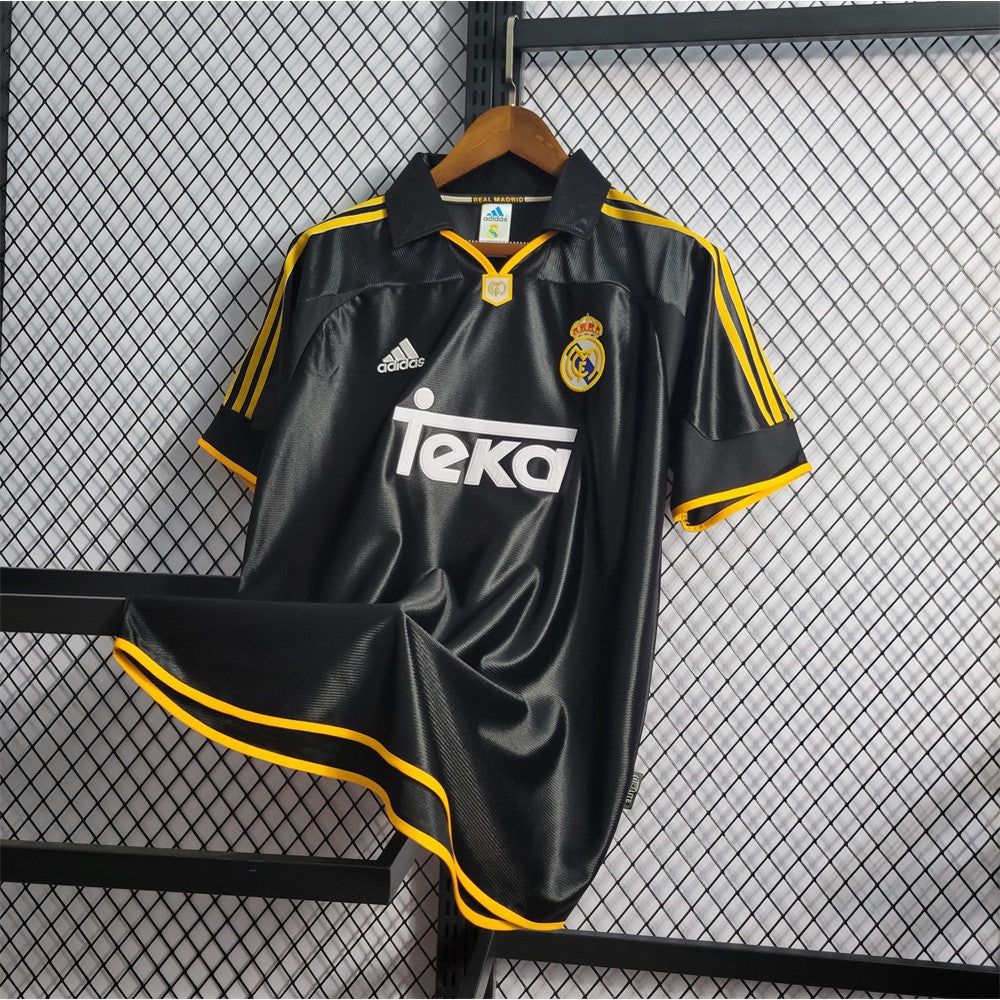 Camiseta Real Madrid 99/00 Negra Retro | Roberto Carlos Edición Clásica