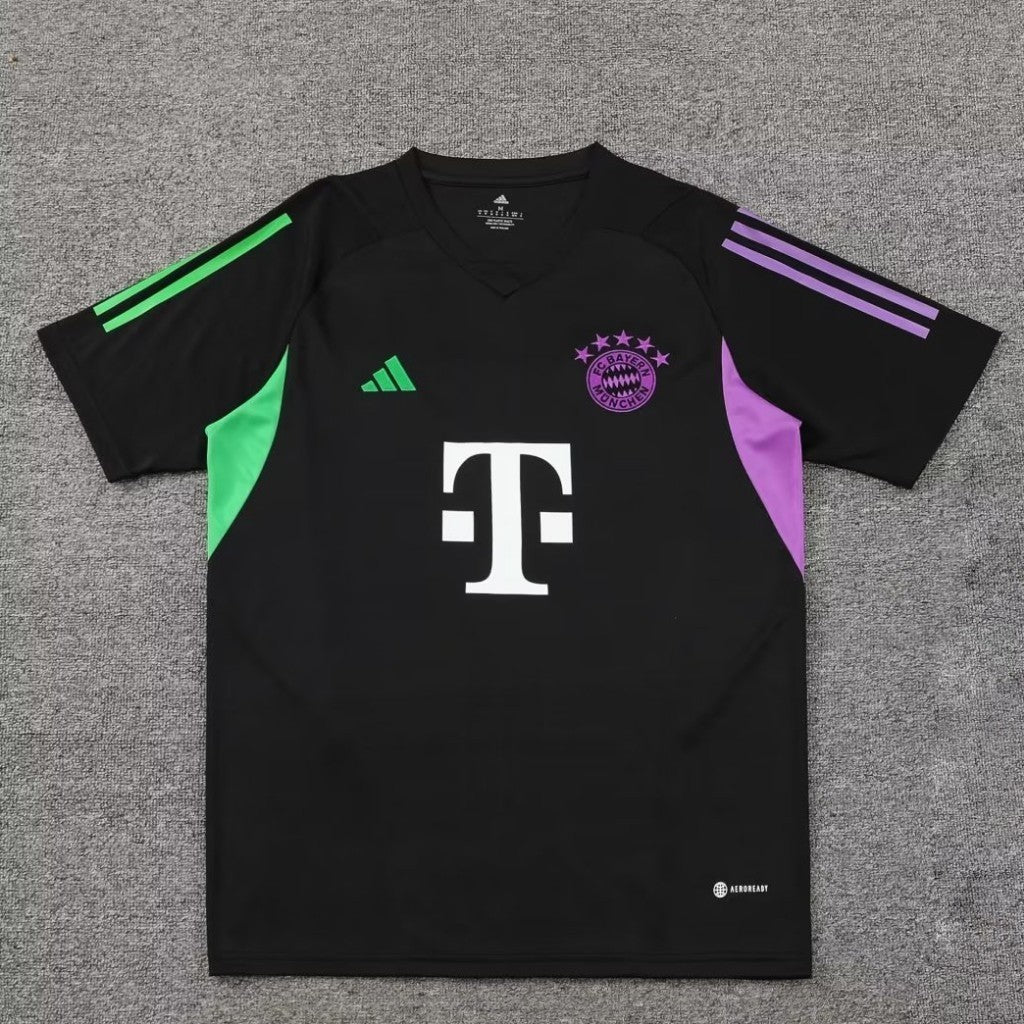 Camiseta Bayern Munich 23/24 Entrenamiento – Negra/Blanca Manga Corta y Sin Mangas | CZONE10