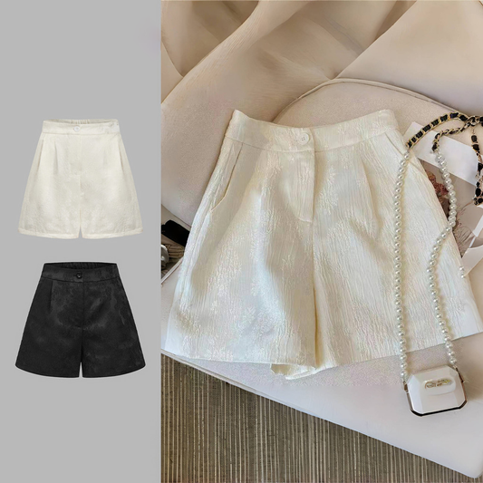 Shorts Elegantes Básicos de Mujer con Textura | Ajuste Regular | Colores Blanco y Negro