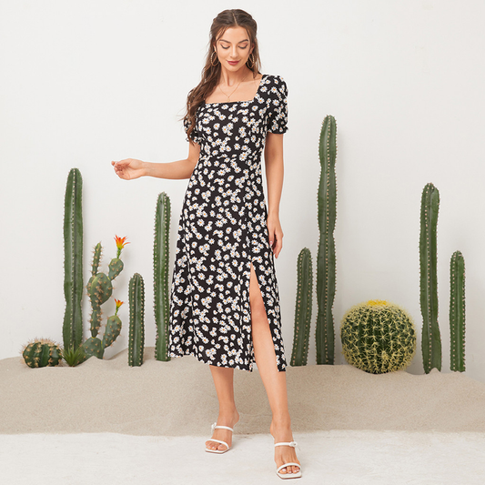 Vestido Largo Casual Floral con Cuello Cuadrado y Estampado Vintage | CZONE